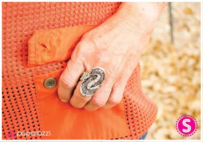 Paparazzi Ring In A Flash Silver Paparazzi Jewelry Rings