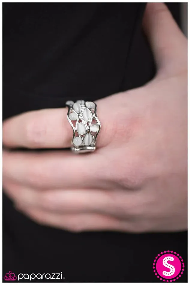Paparazzi Ring Just GLOW With It White Paparazzi Jewelry Rings