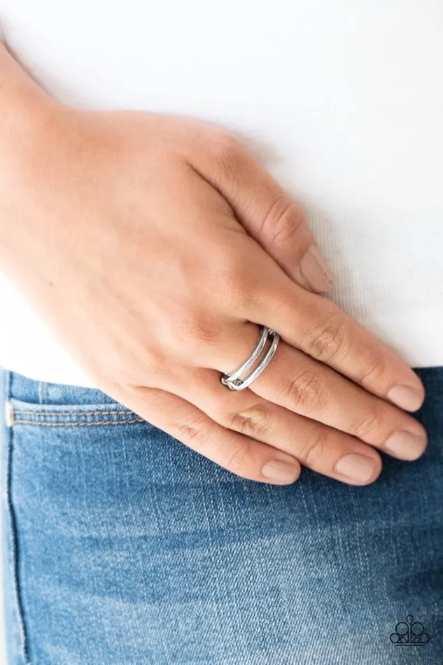 Rings Paparazzi Jewelry Paparazzi Ring I Need Space Silver