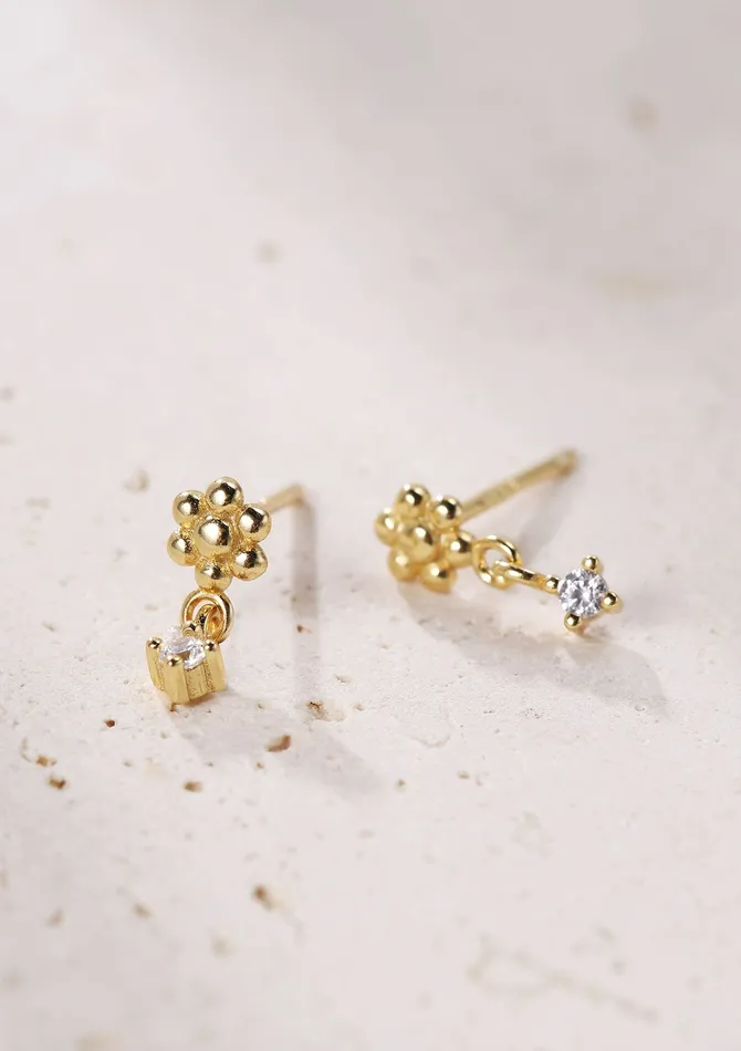 Hey Happiness Earrings Daisy Dangle Stud Earrings Sterling Silver Gold Hey Happiness Earrings Daisy Dangle Stud Earrings Sterling Silver Gold