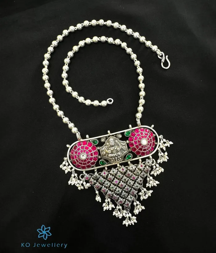 Kundan Necklaces The Amrita Silver Lakshmi Kundan Necklace