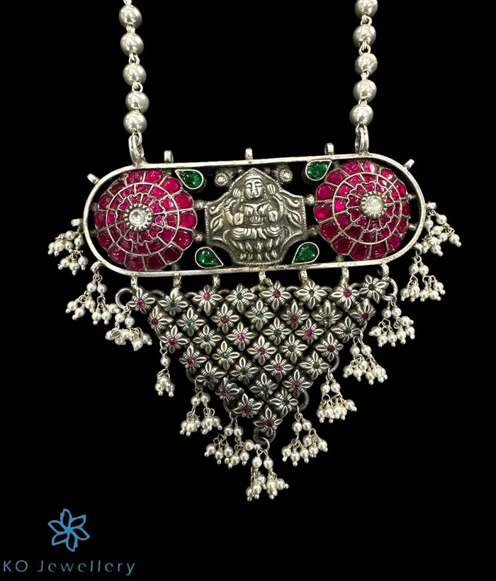 Kundan Necklaces The Amrita Silver Lakshmi Kundan Necklace