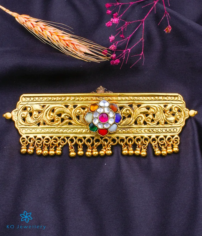 Kundan Necklaces The Varna Silver Paisley Choker Necklace