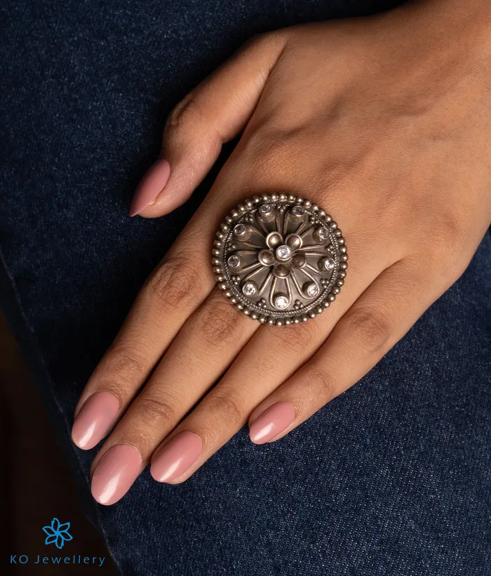 Rings Jaipur The Isa Silver Statement Open Finger Ring 2 tone
