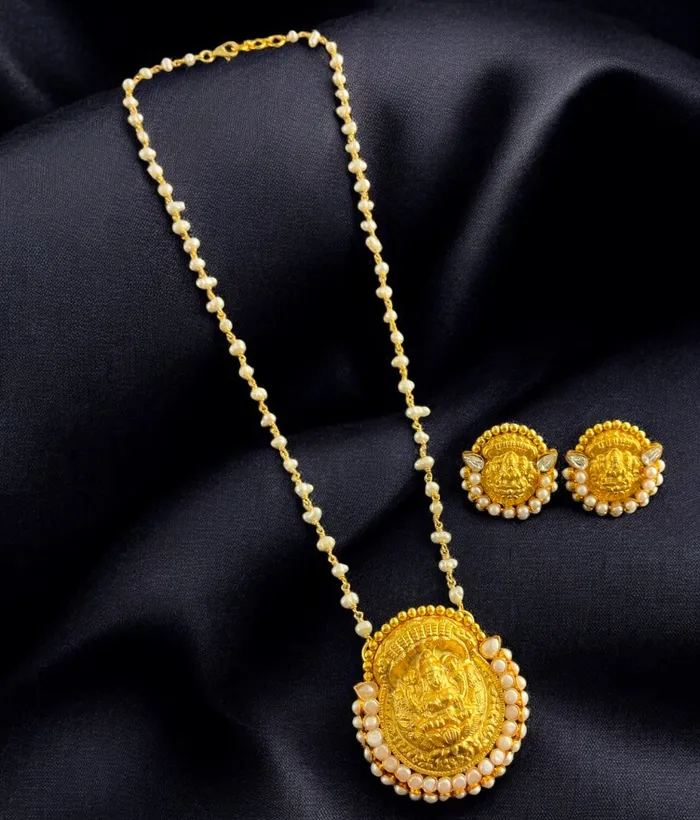 Silversmith Earrings The Abhata Silver Lakshmi Pearl Necklace Earrings