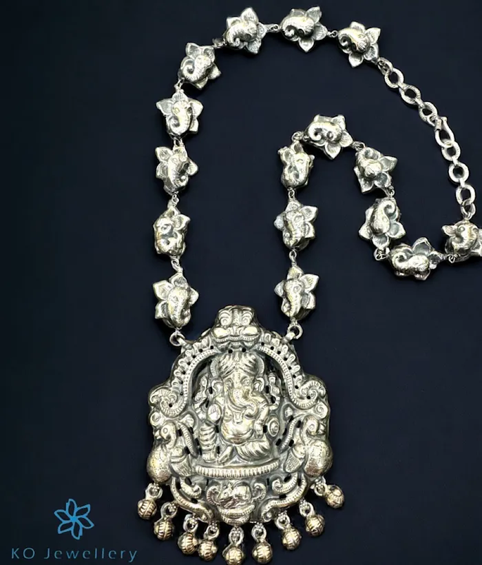 Silversmith Necklaces The Viratpati Silver Ganesha Nakkasi Necklace