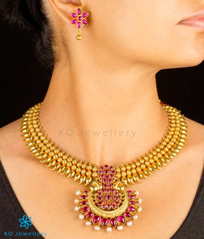 The Hamsaka Silver Kempu Necklace Silversmith Necklaces
