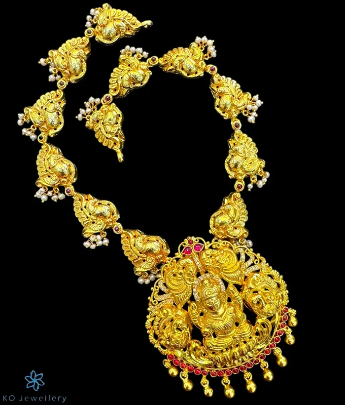 The Vrata Silver Lakshmi Nakkasi Necklace Silversmith Necklaces