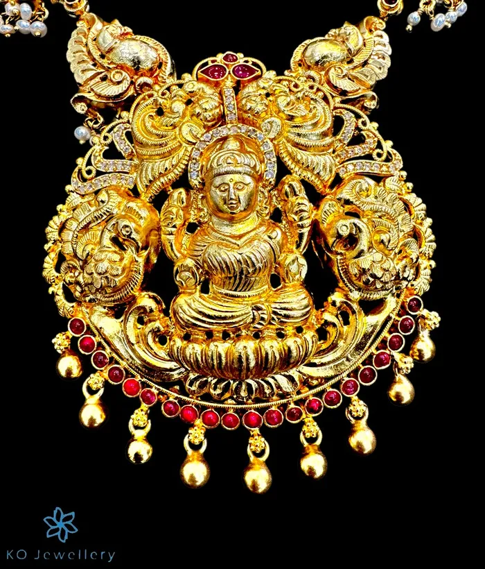 The Vrata Silver Lakshmi Nakkasi Necklace Silversmith Necklaces